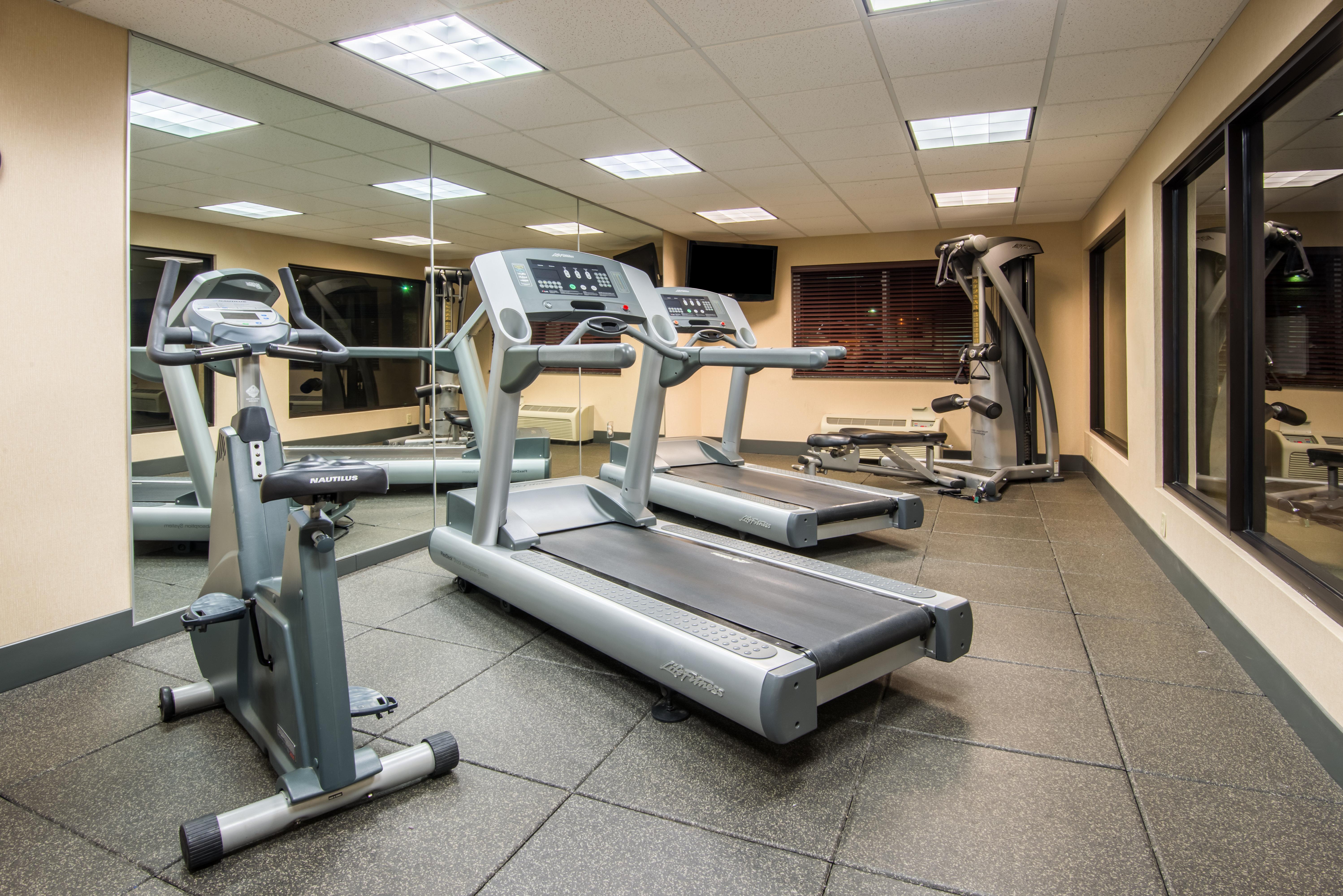 Holiday Inn Express Casper I-25 By Ihg מראה חיצוני תמונה