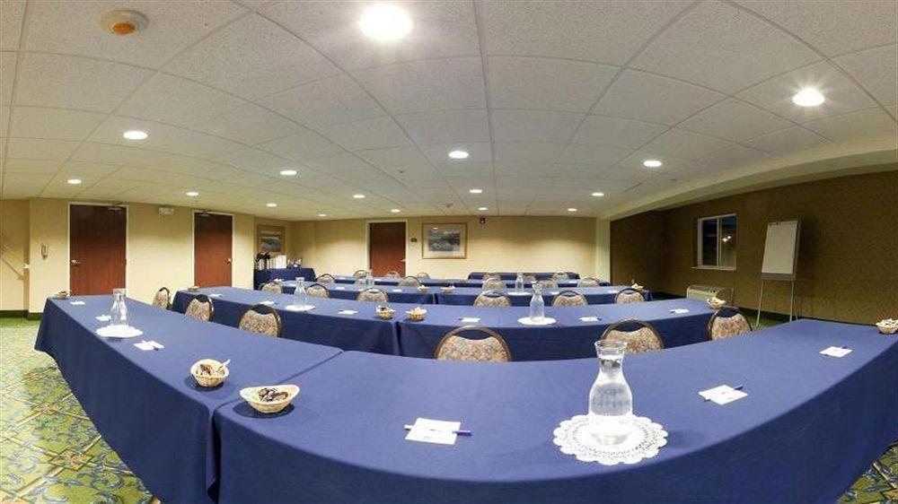Holiday Inn Express Casper I-25 By Ihg מראה חיצוני תמונה