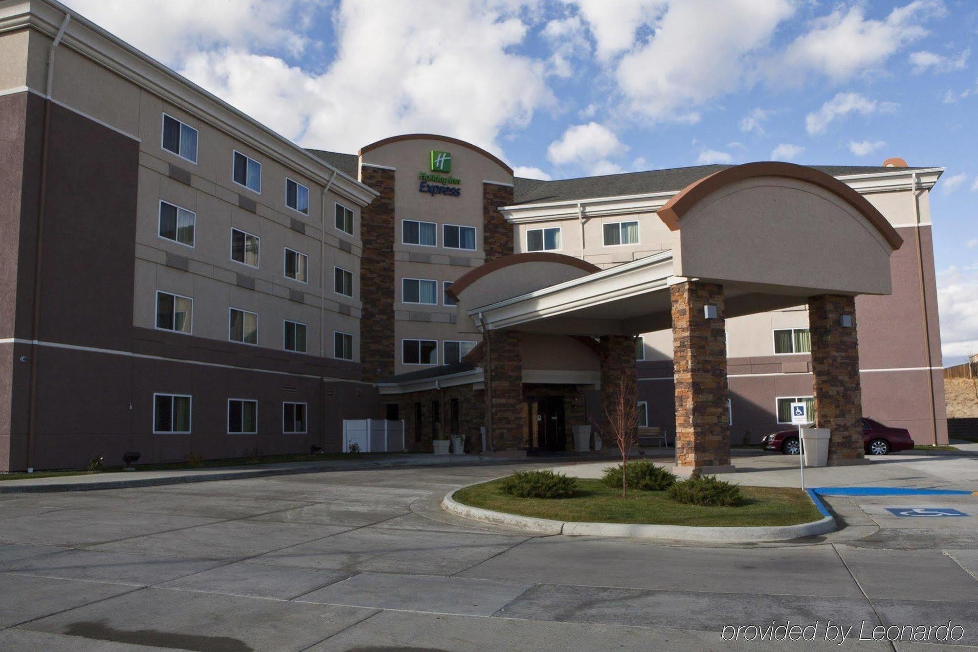 Holiday Inn Express Casper I-25 By Ihg מראה חיצוני תמונה